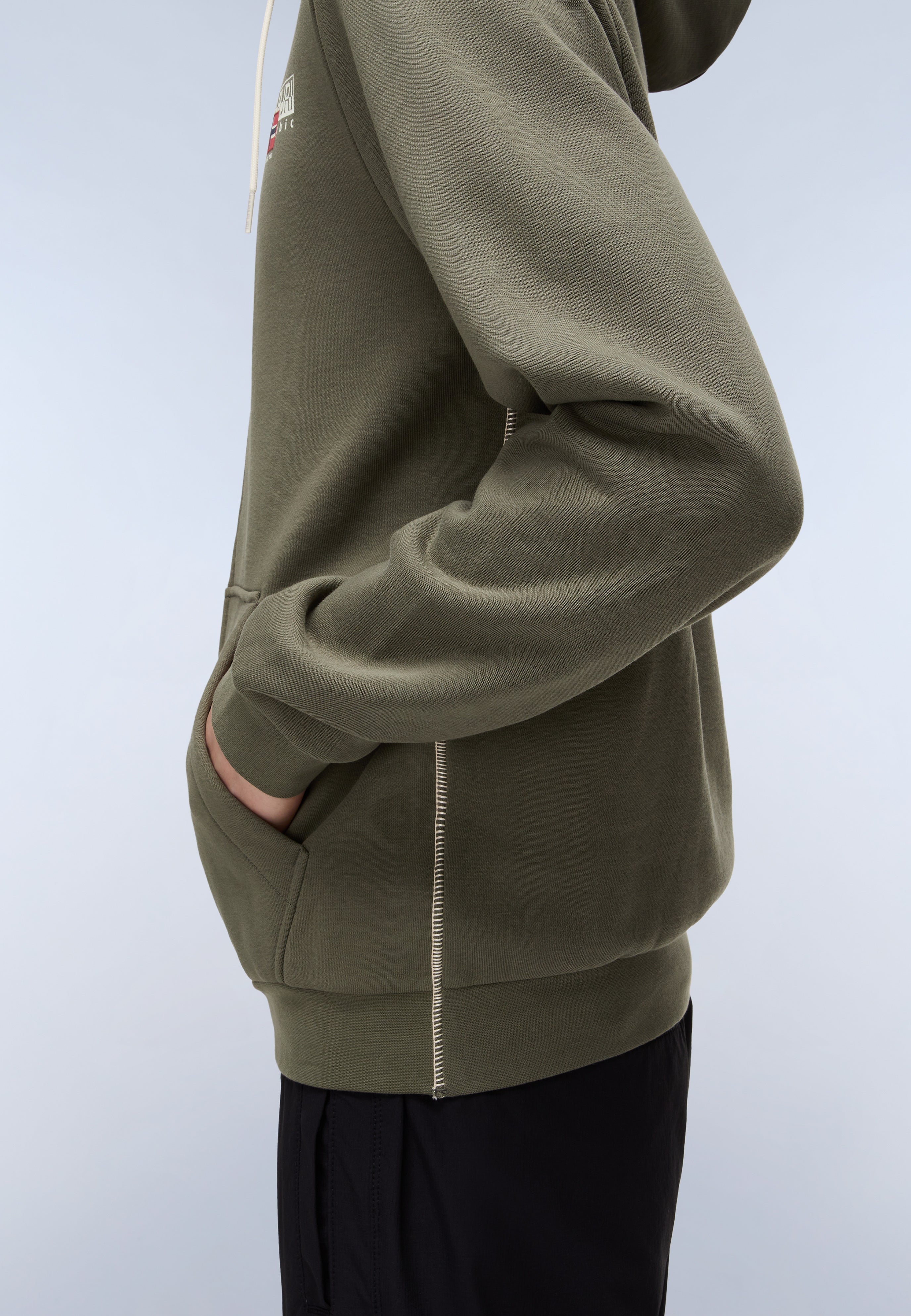 Aylmer Winter Full-Zip Hoodie - Image 6