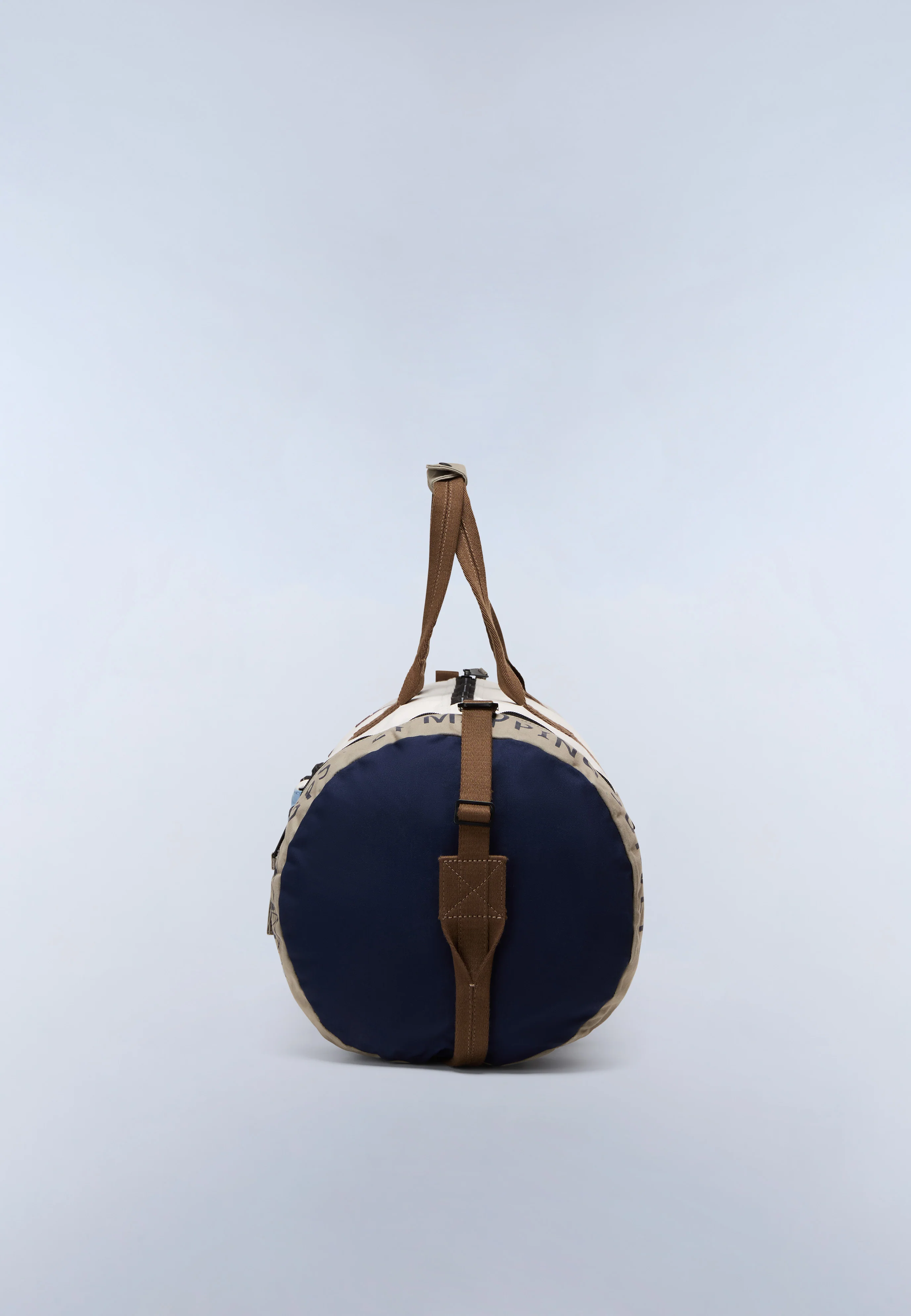 Equator Duffle Bag - 61.4 Lt - Image 5