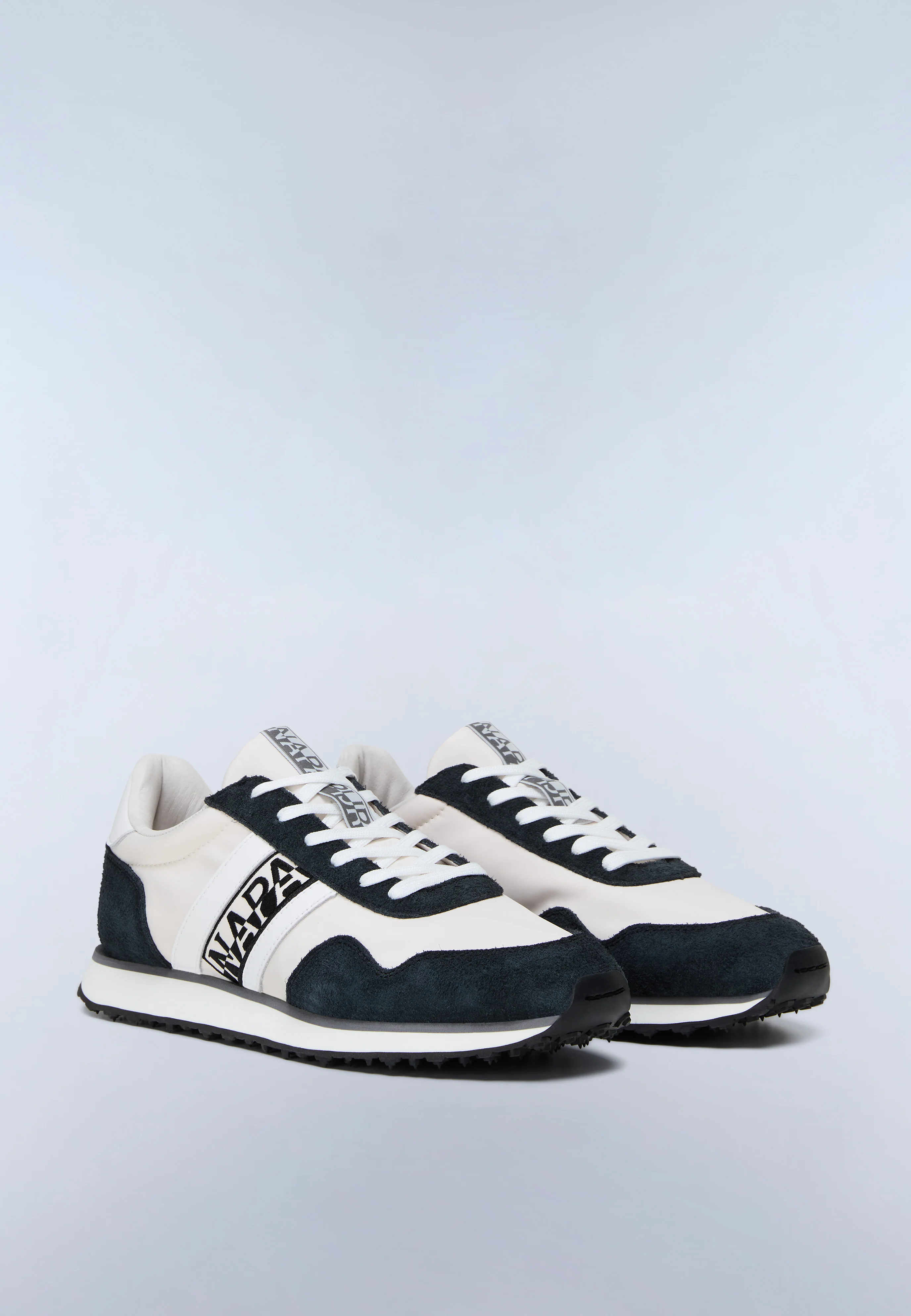 Trainers Shard - Image 6