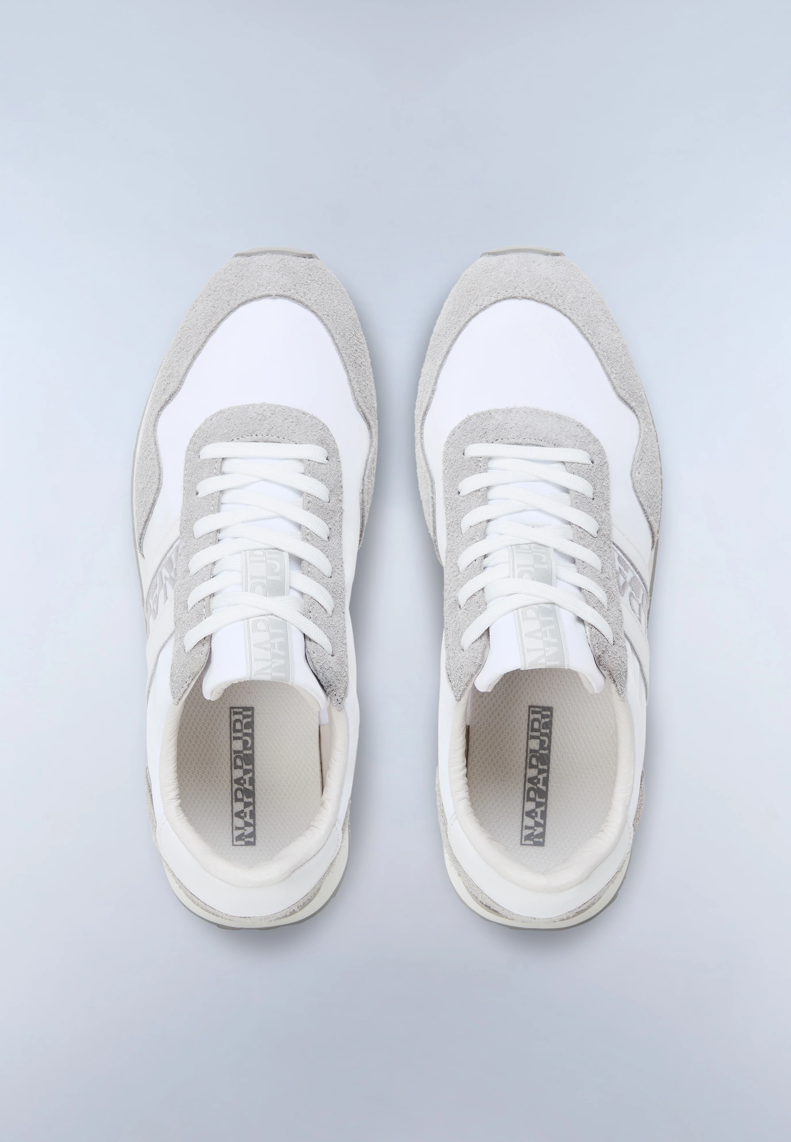 Trainers Shard - Image 4