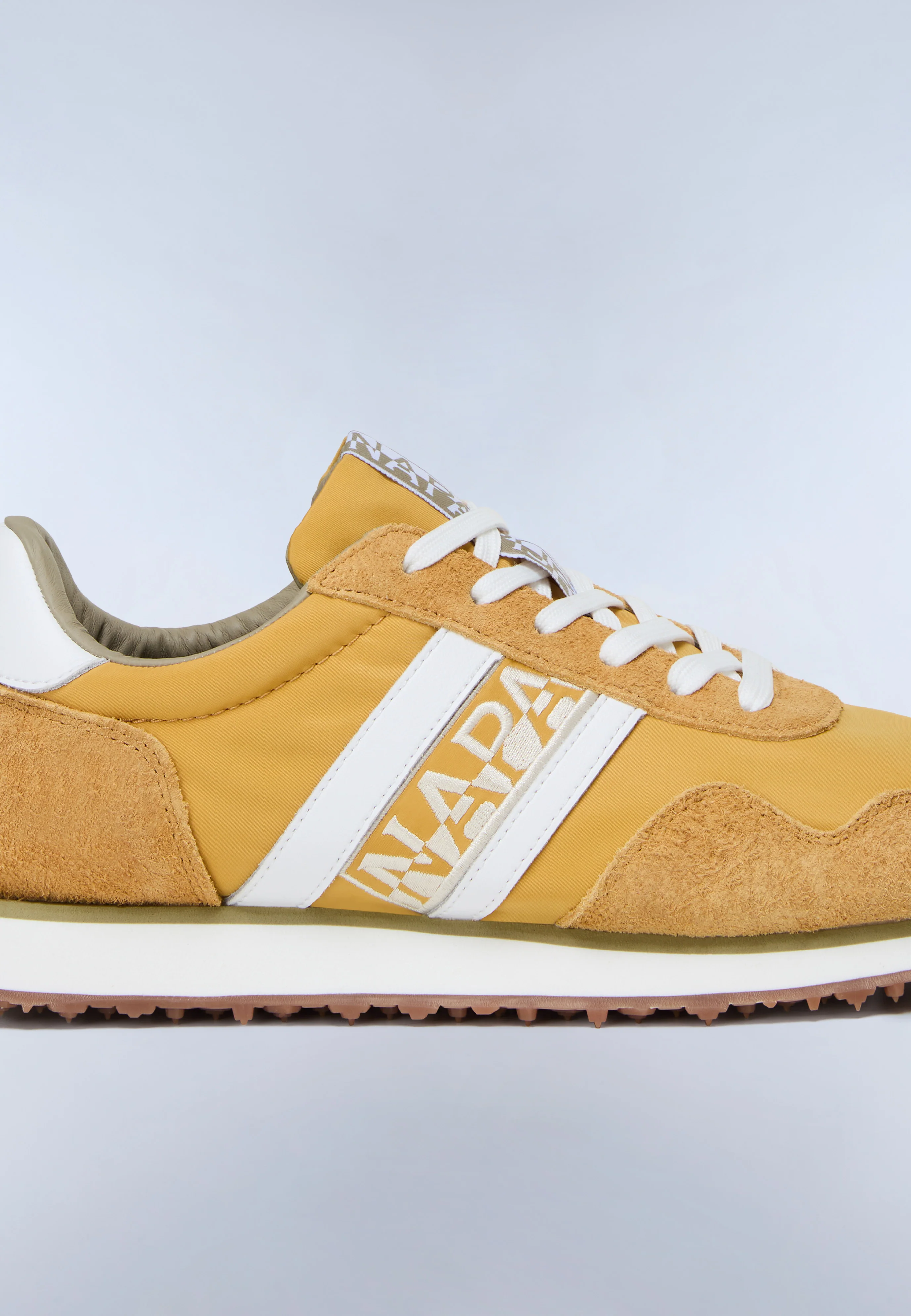 Trainers Shard - Image 8