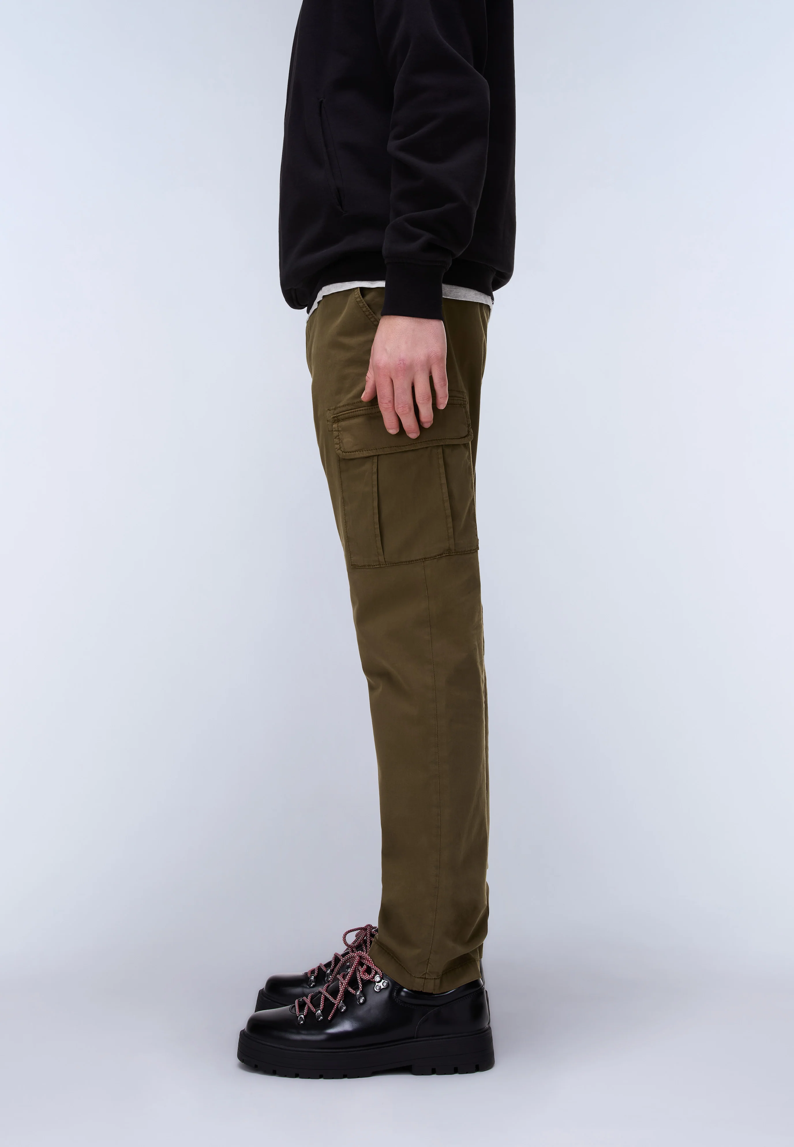 Yasuni Summer Cargo Trousers - Image 3